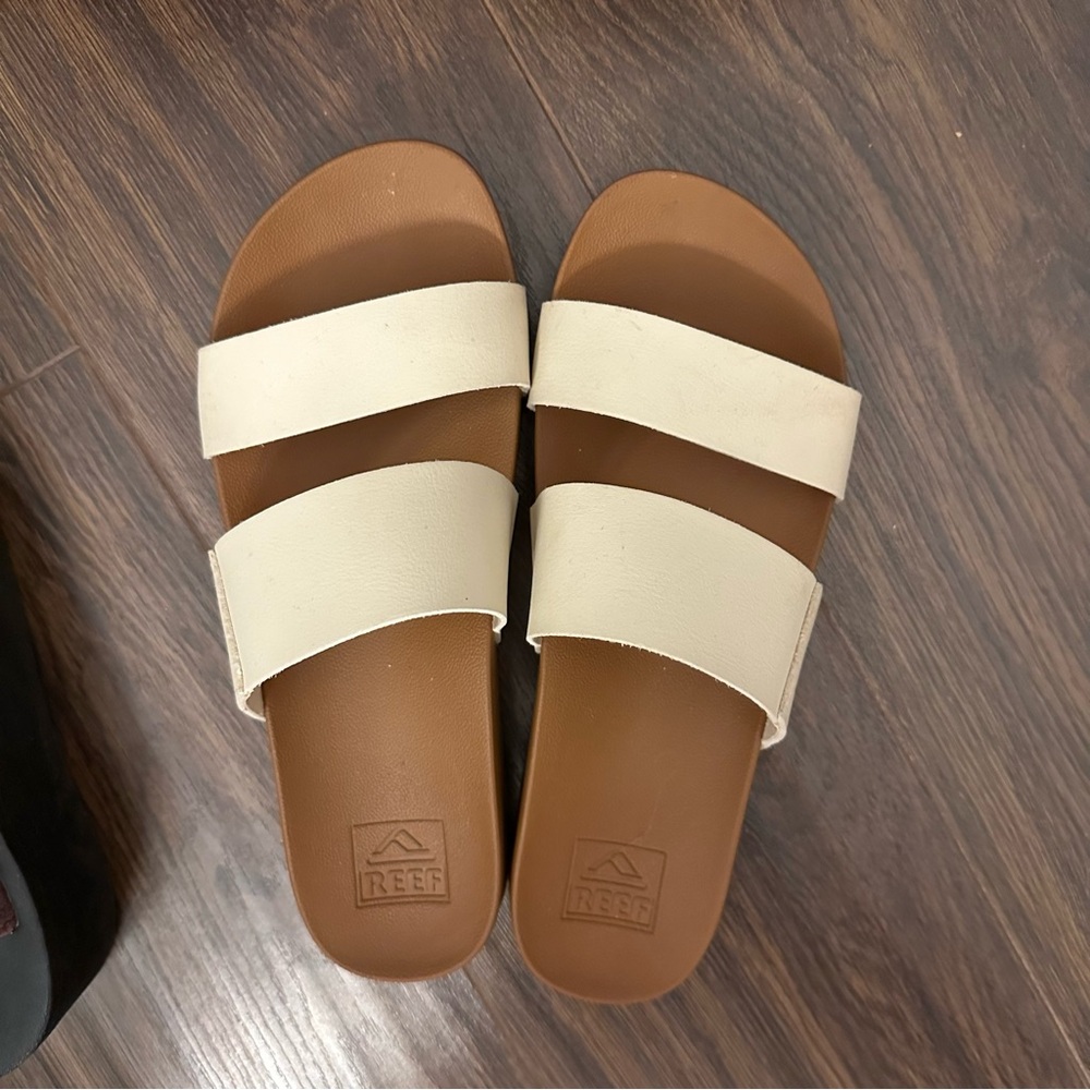 REEF women’s cushion vista sandal